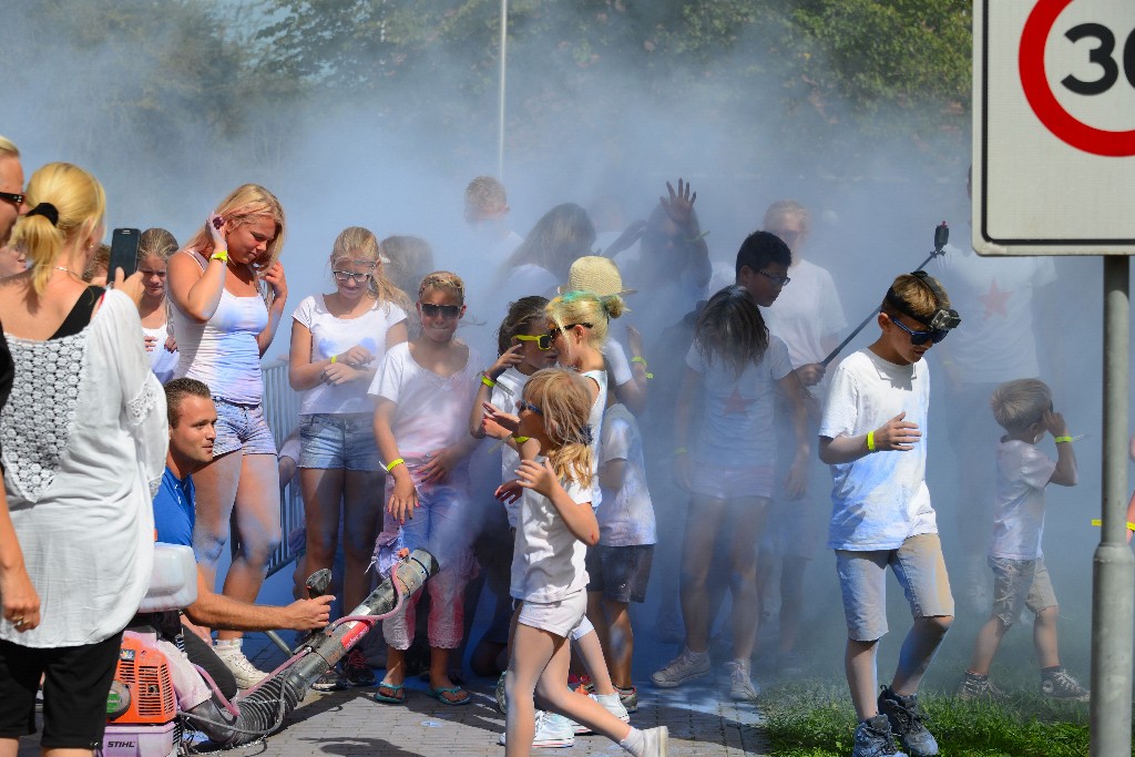 ../Images/Color fun run 2015 054.jpg